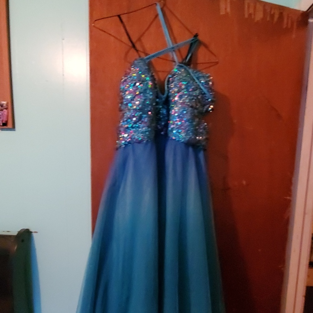 Prom dress